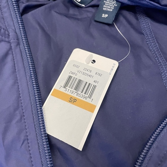 Izod Small Vest - Picture 3 of 7